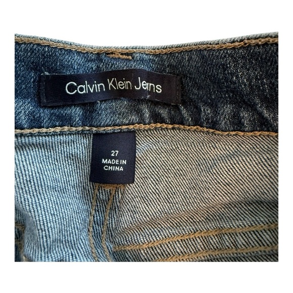 Calvin Klein Denim A-Line Shorts -Size 27 - Picture 4 of 11